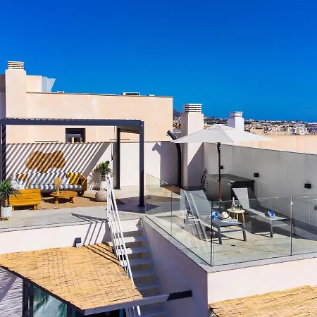 Marinsa Beach- Sea View-roof Terrace By Interhome アパート